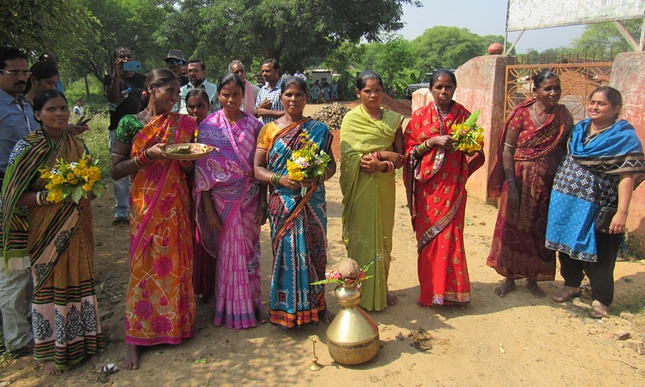 Members of the Maa Lankeshwari seedbank in India.